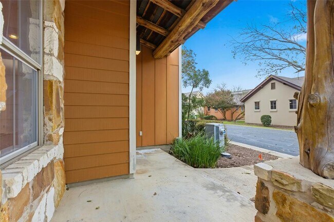 Building Photo - 8917 Old Lampasas Trail