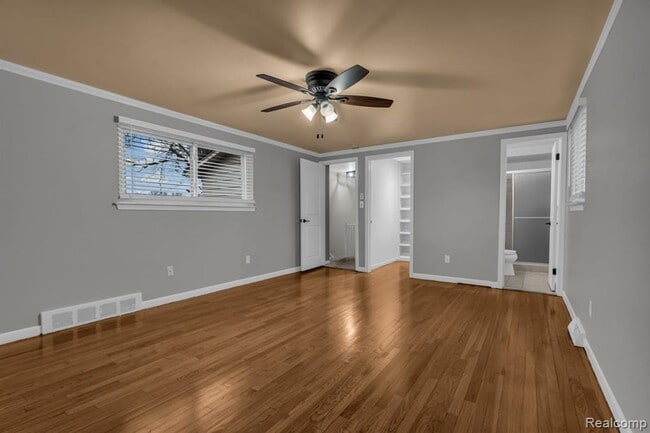 Building Photo - 17471 Evans St