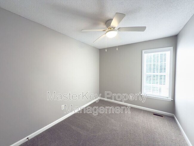 Building Photo - 312 Noonday Ct