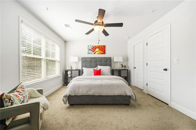 Building Photo - 967 Allegro Park