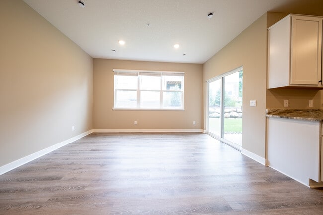 Building Photo - 16415 Jaffna Pl