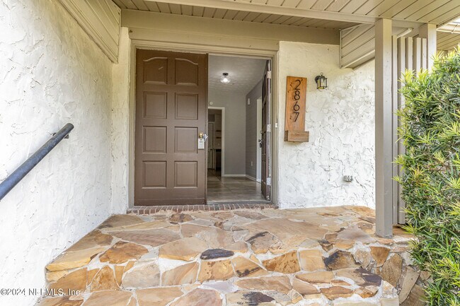 Building Photo - 2867 Holly Bay Rd