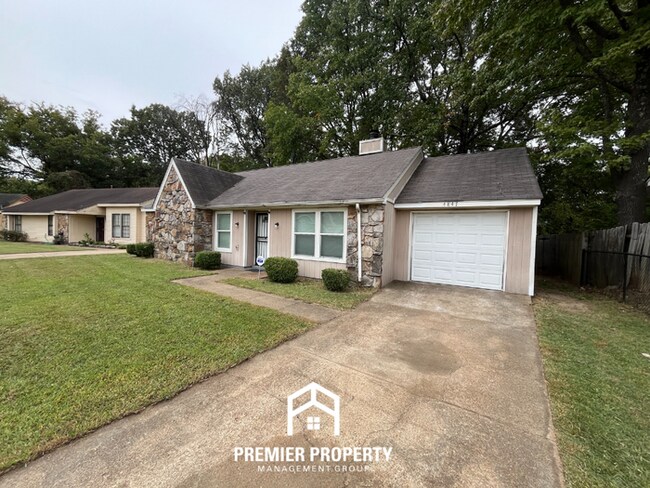 Building Photo - 4847 Daphne Rd