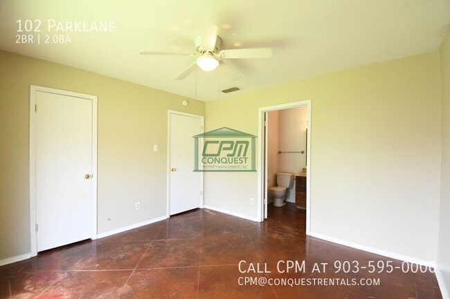 Building Photo - 102 Parklane-