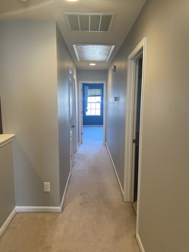 Building Photo - Mint Hill! 3 Bedroom! 100% Renovated!