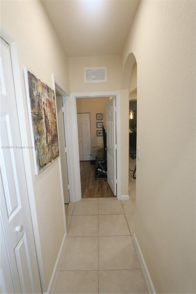 Building Photo - 24123 SW 118 Ave