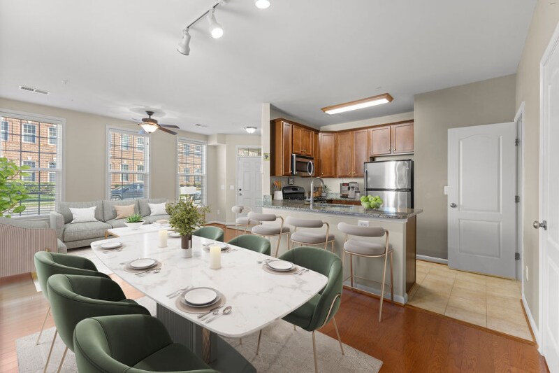 Building Photo - 19441 Promenade Dr