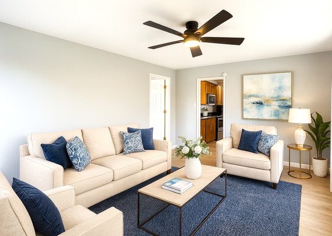 Building Photo - 494 S Exeter Ave