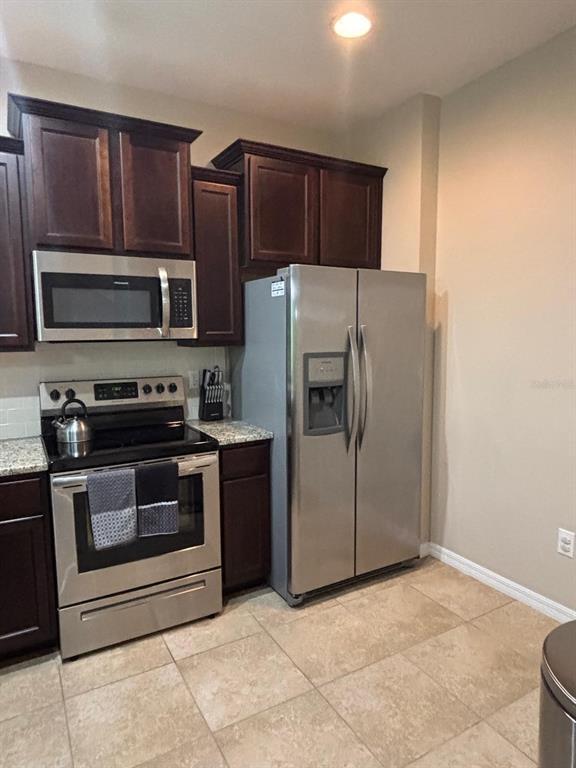 Building Photo - 6488 Boxgrove Dr