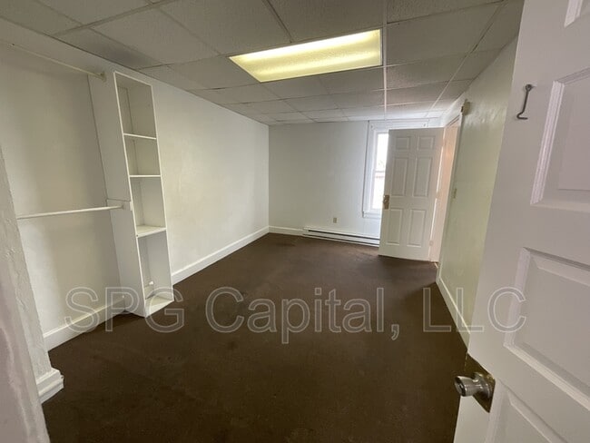 Building Photo - 123 W Jackson St