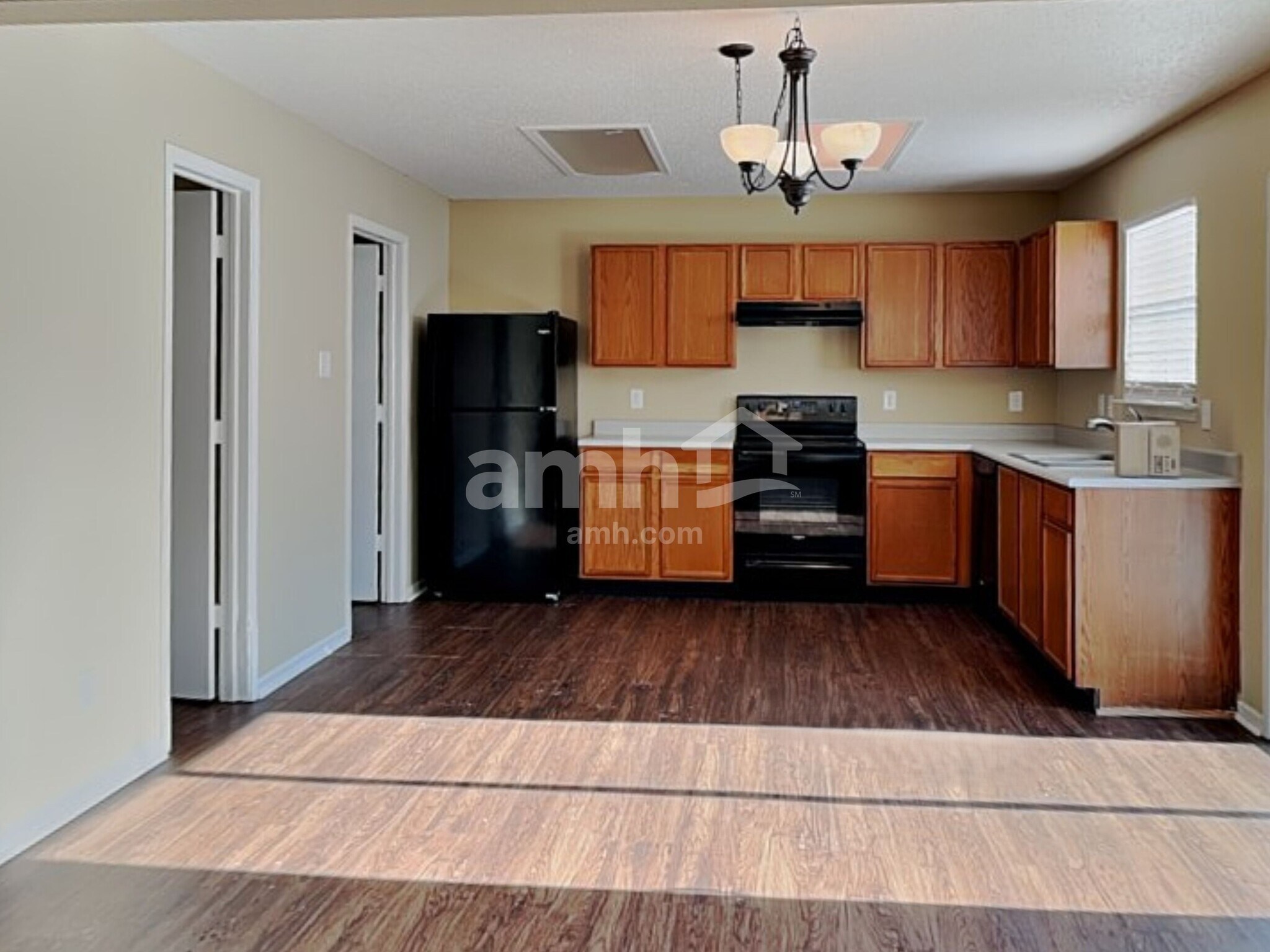 Building Photo - 9915 Sapphire Berry Ln