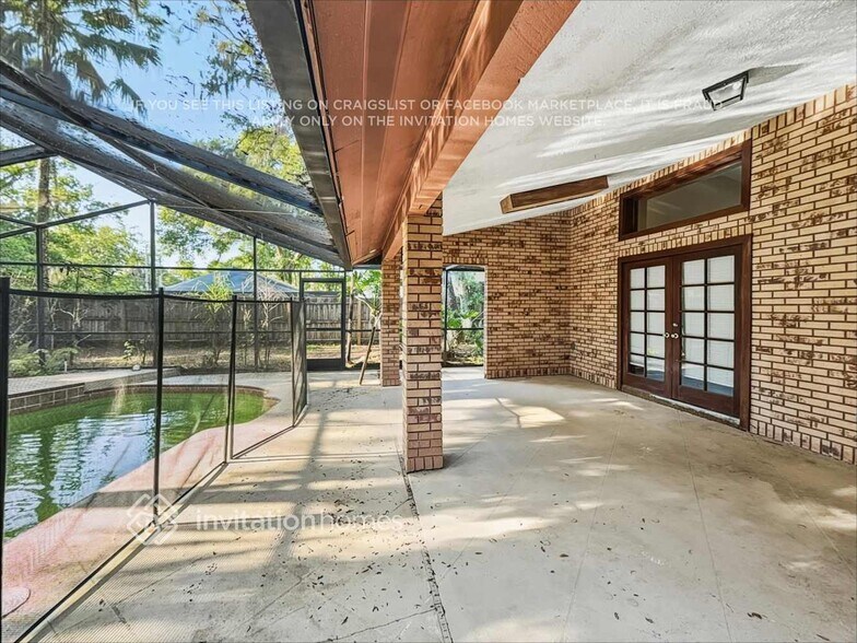Building Photo - 3903 Applegate Cir