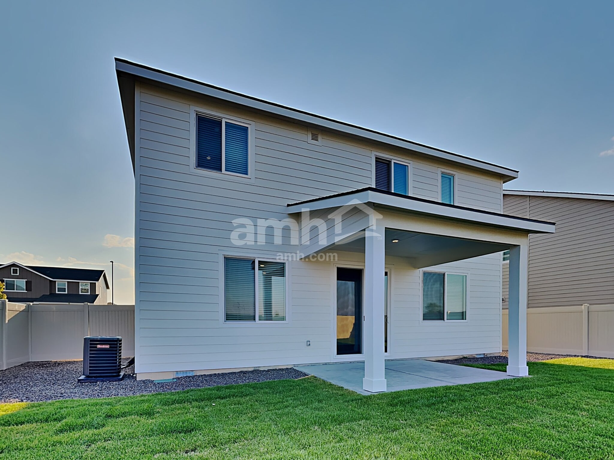 Building Photo - 936 Moorside Ave