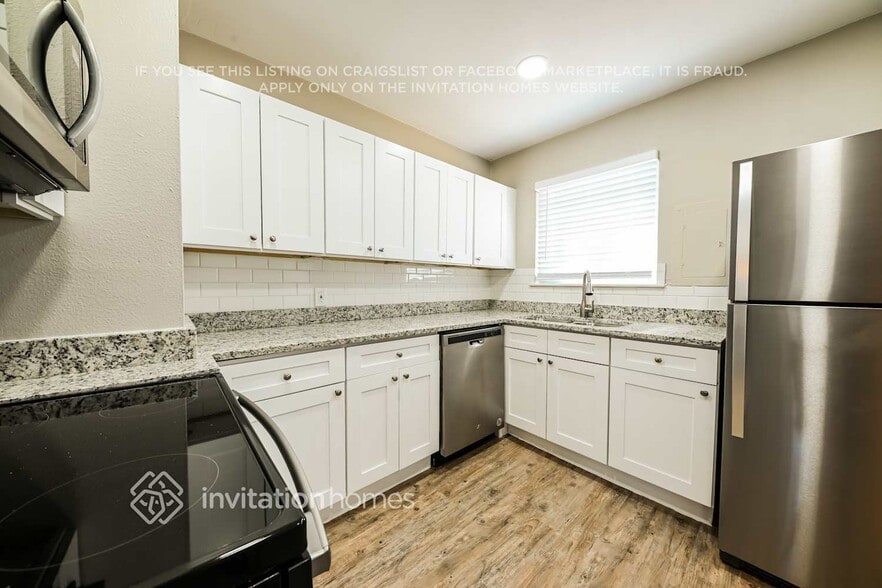 Building Photo - 4311 Scottsdale Dr