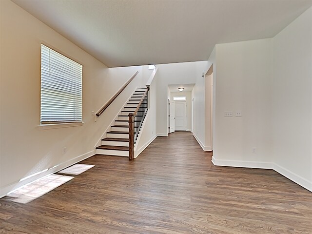 Building Photo - 158 Opal Way