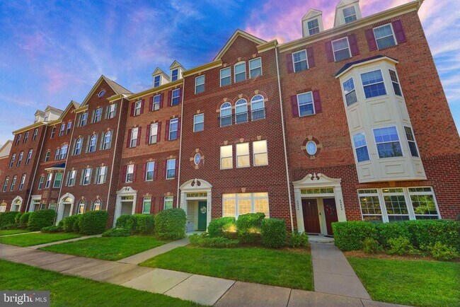 Building Photo - 43846 Artsmith Terrace