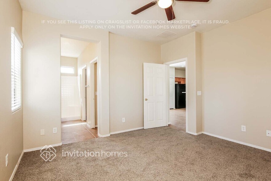 Building Photo - 1001 S 4th Ave