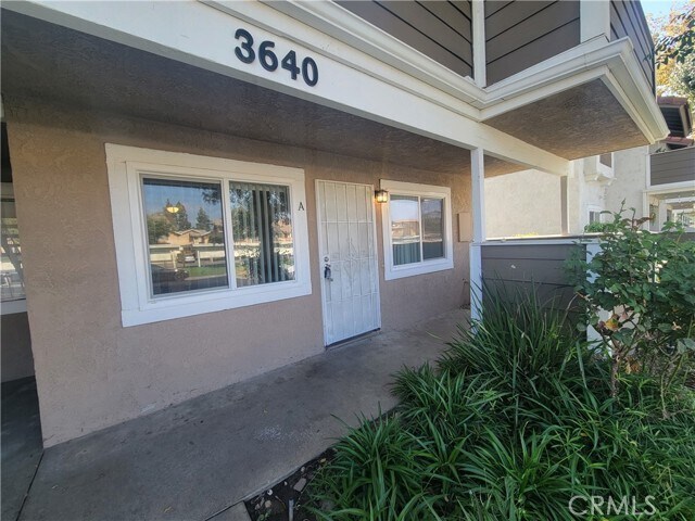Building Photo - 3640 Oak Creek Dr