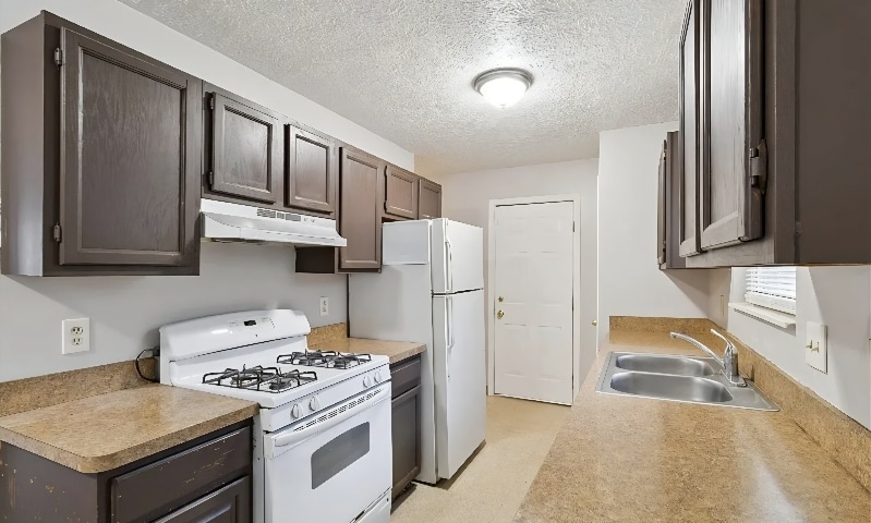 Building Photo - 937 Ansel Rd