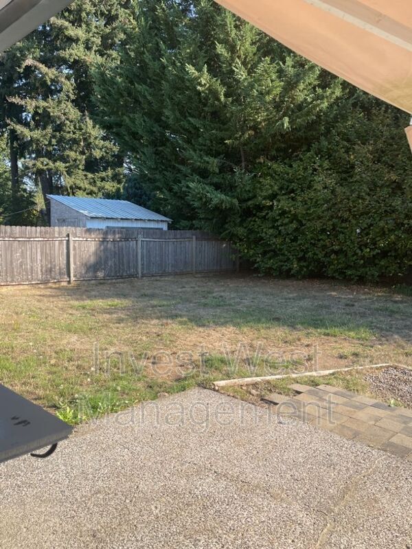 Building Photo - 2313 NE 156th Ave