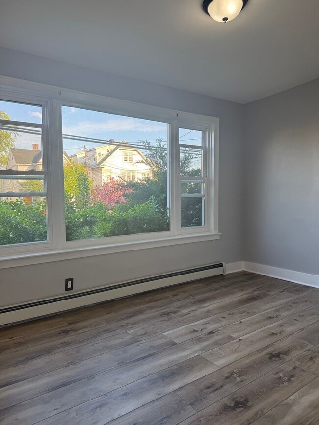 Building Photo - 253 Ampere Pkwy