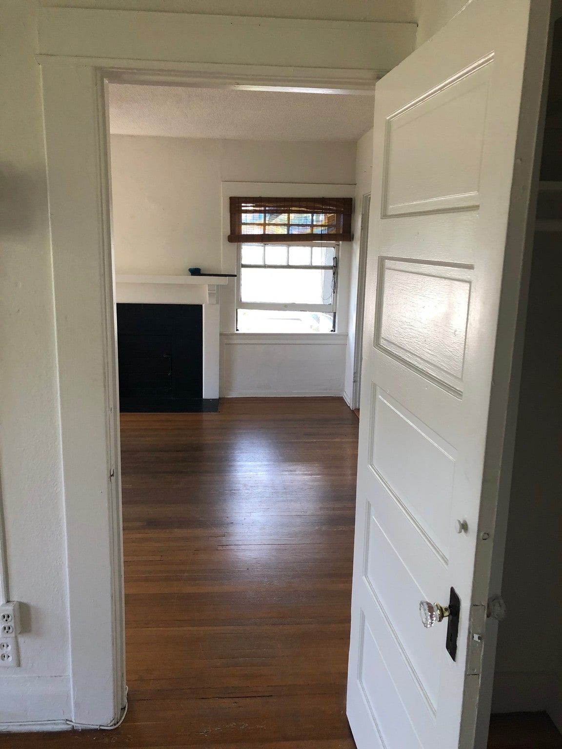 Building Photo - 937 N Benton Way