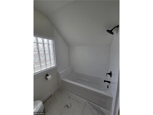 Building Photo - 1601 Sherburne Ave