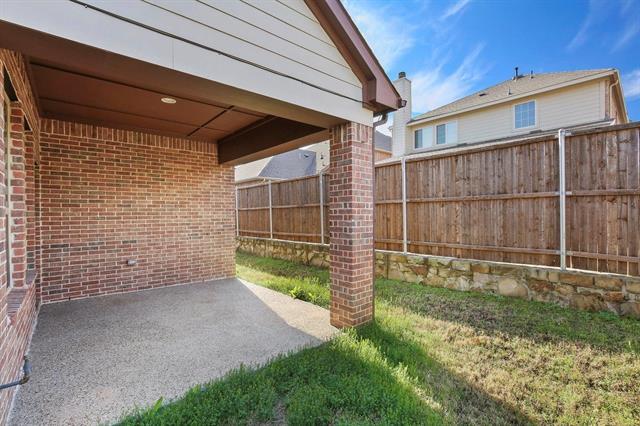 Building Photo - 424 Chester Dr