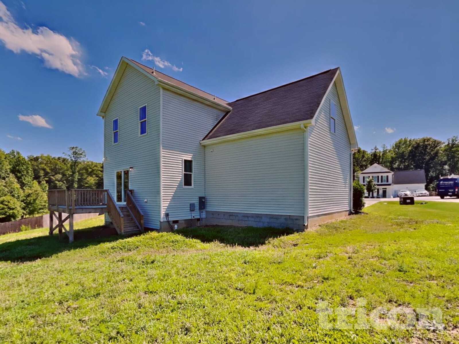Building Photo - 129 Seedling Ct