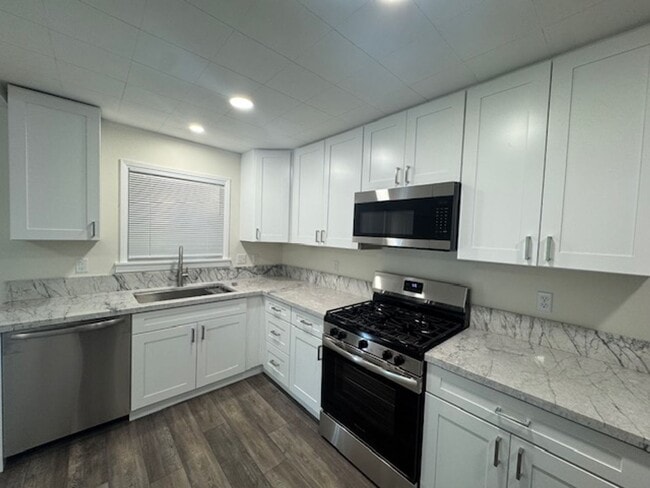 Primary Photo - Beautiful 4 bedroom CUTTEN home