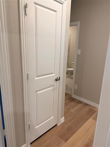 Building Photo - 711 Dotty Dr