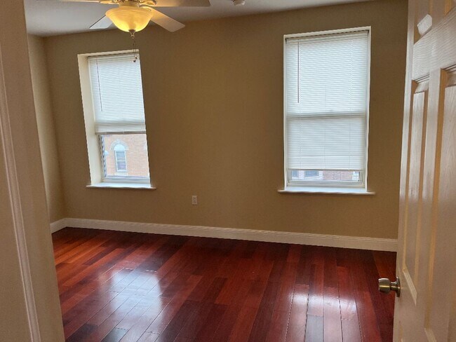 Front Bedroom - 1808 S 17th St