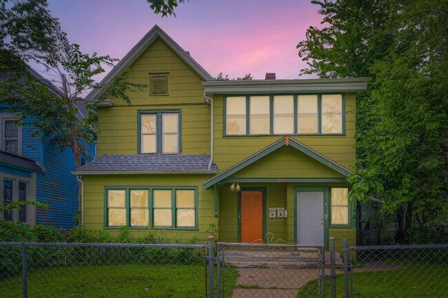 Building Photo - 3118 Pleasant Ave