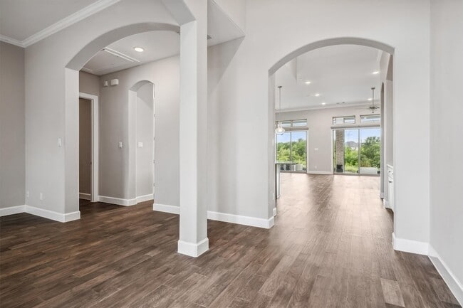 Building Photo - 1244 Huffines Blvd