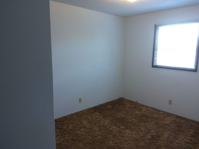 Building Photo - 3009 Mimosa St