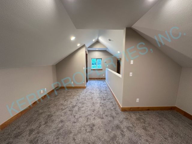 Building Photo - 225 NE Lucas Rd
