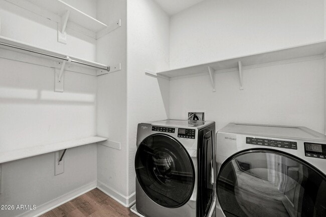 Building Photo - 35032 N Barrel Rd