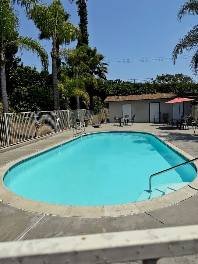 Building Photo - Pebble Cove Apartment Homes