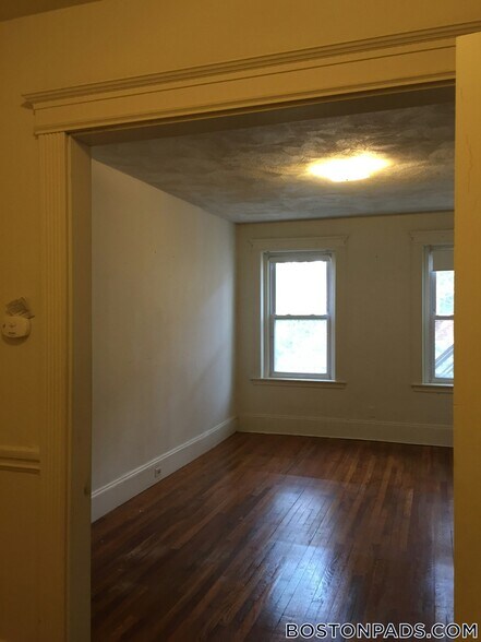 Building Photo - 1334 Commonwealth Avenue