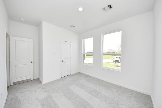 Building Photo - 16310 Texas Flatland Way