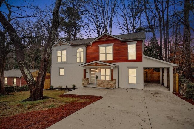 Building Photo - 3499 Fairlane Dr NW