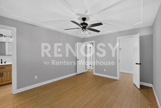 Building Photo - Completely Refreshed Arlington Home