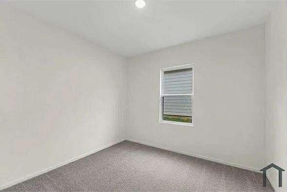 Building Photo - 4929 Mccoy Dr