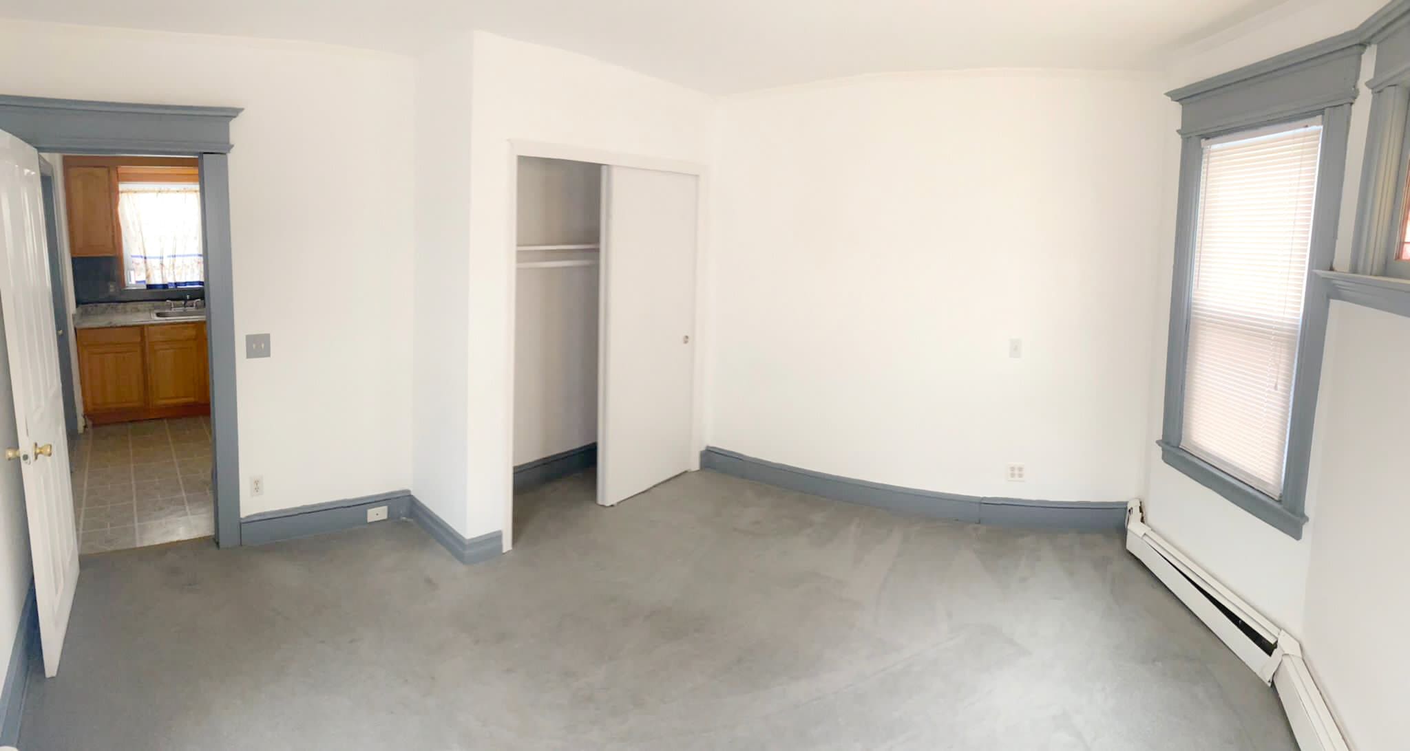 Building Photo - 20 Degroot Pl