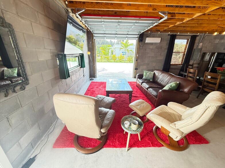 Building Photo - 1335 Churchill Rd