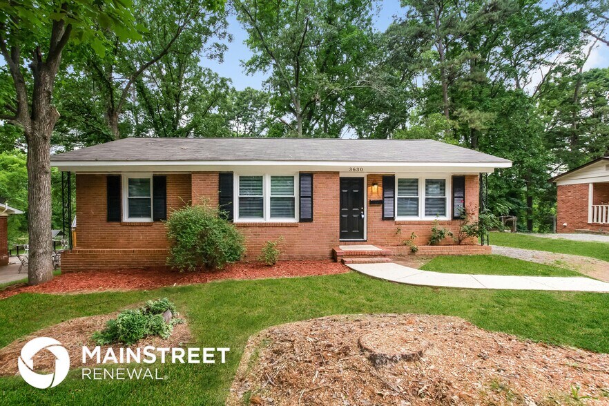 Primary Photo - 3630 Sargeant Dr