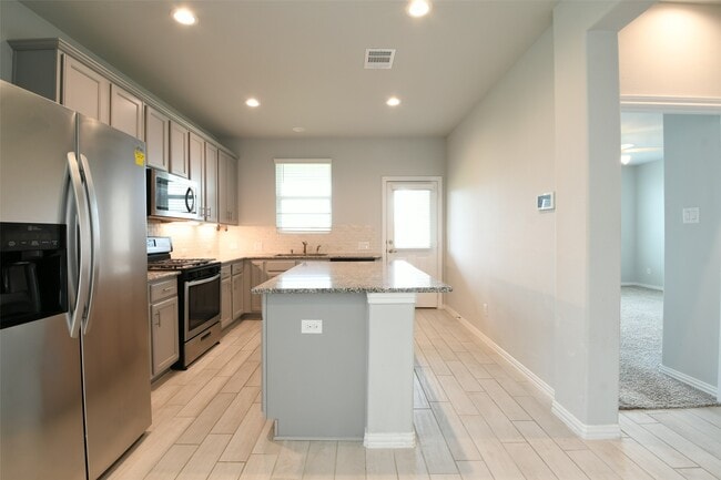 Building Photo - 2142 Open Prairie Dr