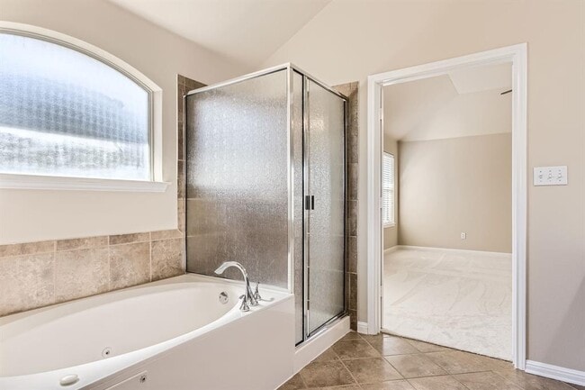 Building Photo - 7701 Crackling Creek Dr