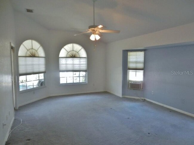 Building Photo - 1980 Aqui Esta Dr