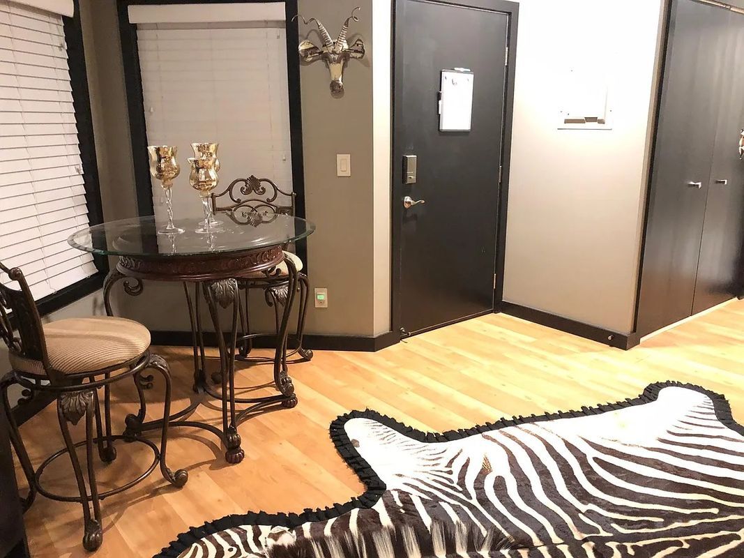 Building Photo - 1800 The Greens Way